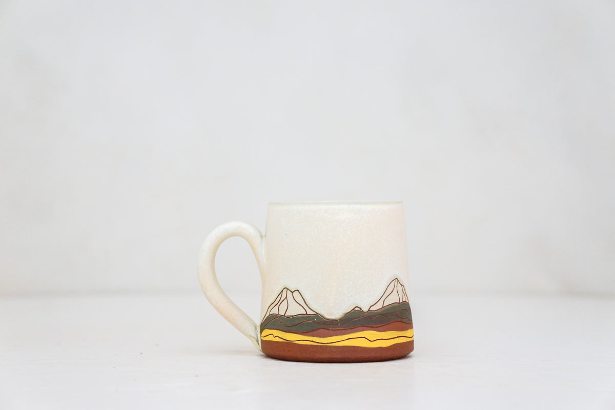 E Teton BB mug in Bone