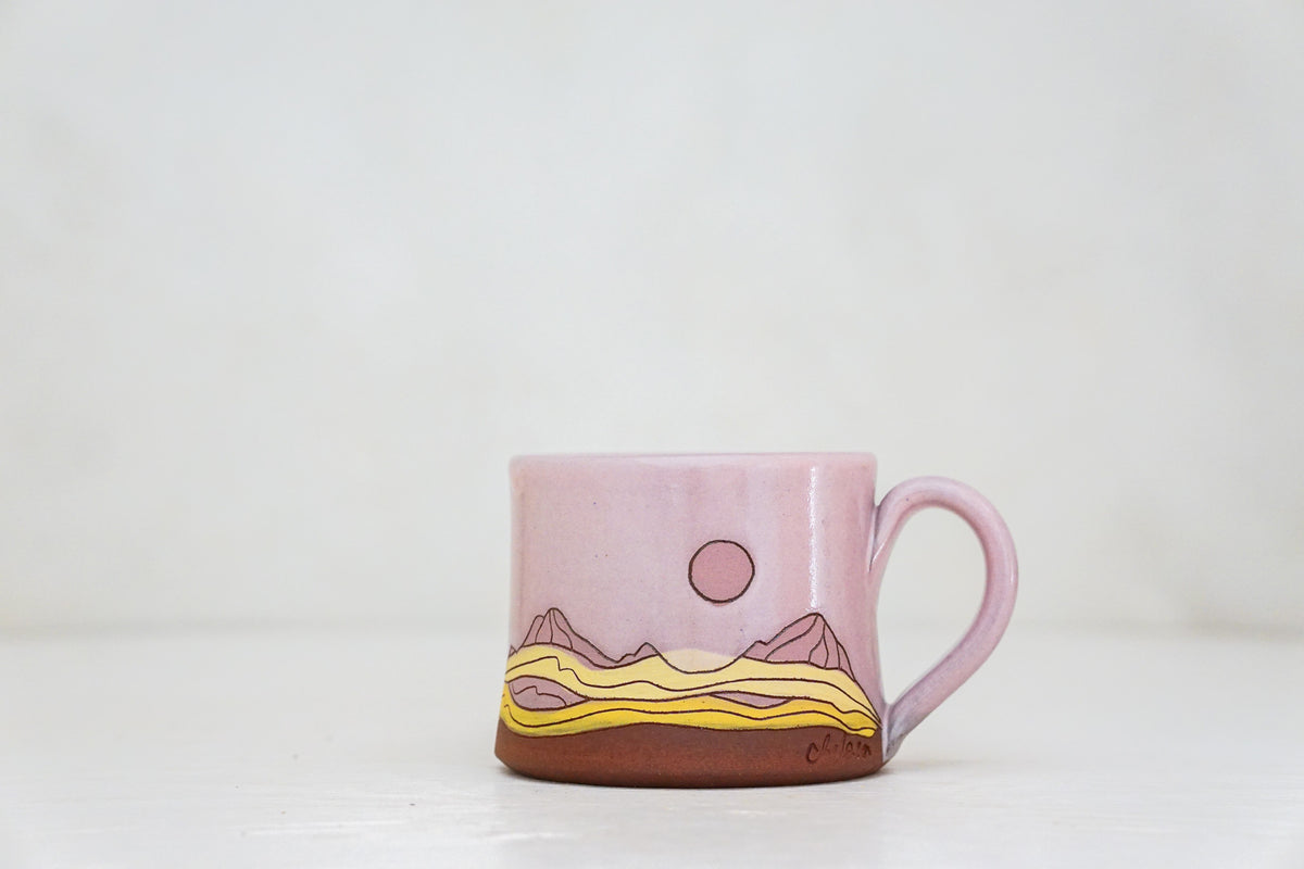 Mtn mug shortie in Pink
