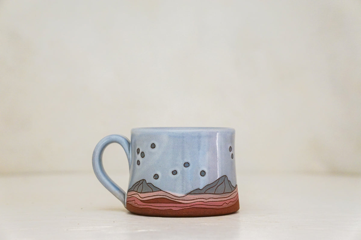 Mtn Crescent Moon mug shortie in White