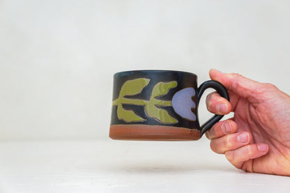 Tulip mug shortie in Darby