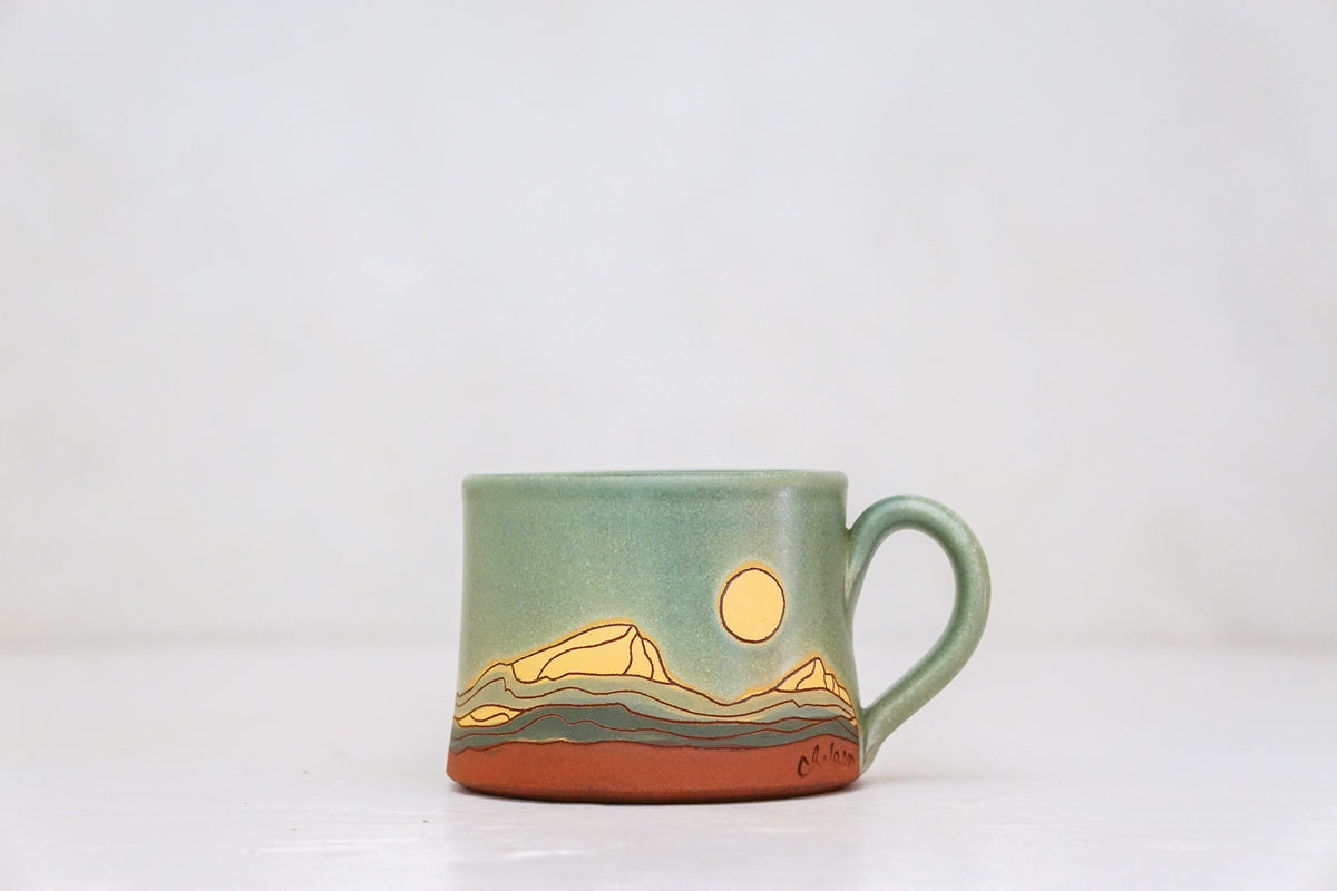 Mtn Moon mug shortie in Sage