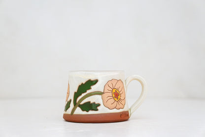 Poppy mug shortie in Bone