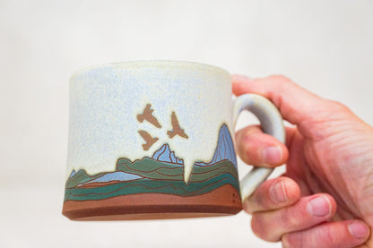 W Teton Birds mug shortie in Bone