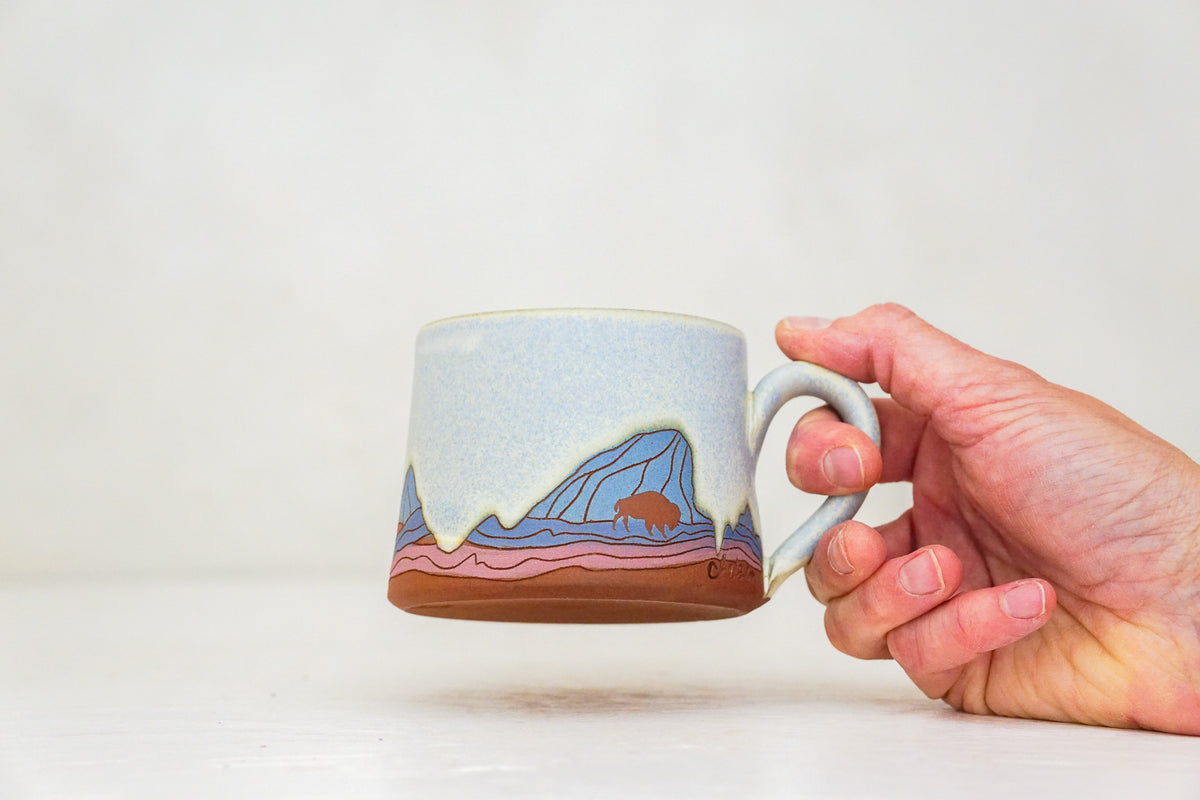 E Teton Bison mug shortie in Bone
