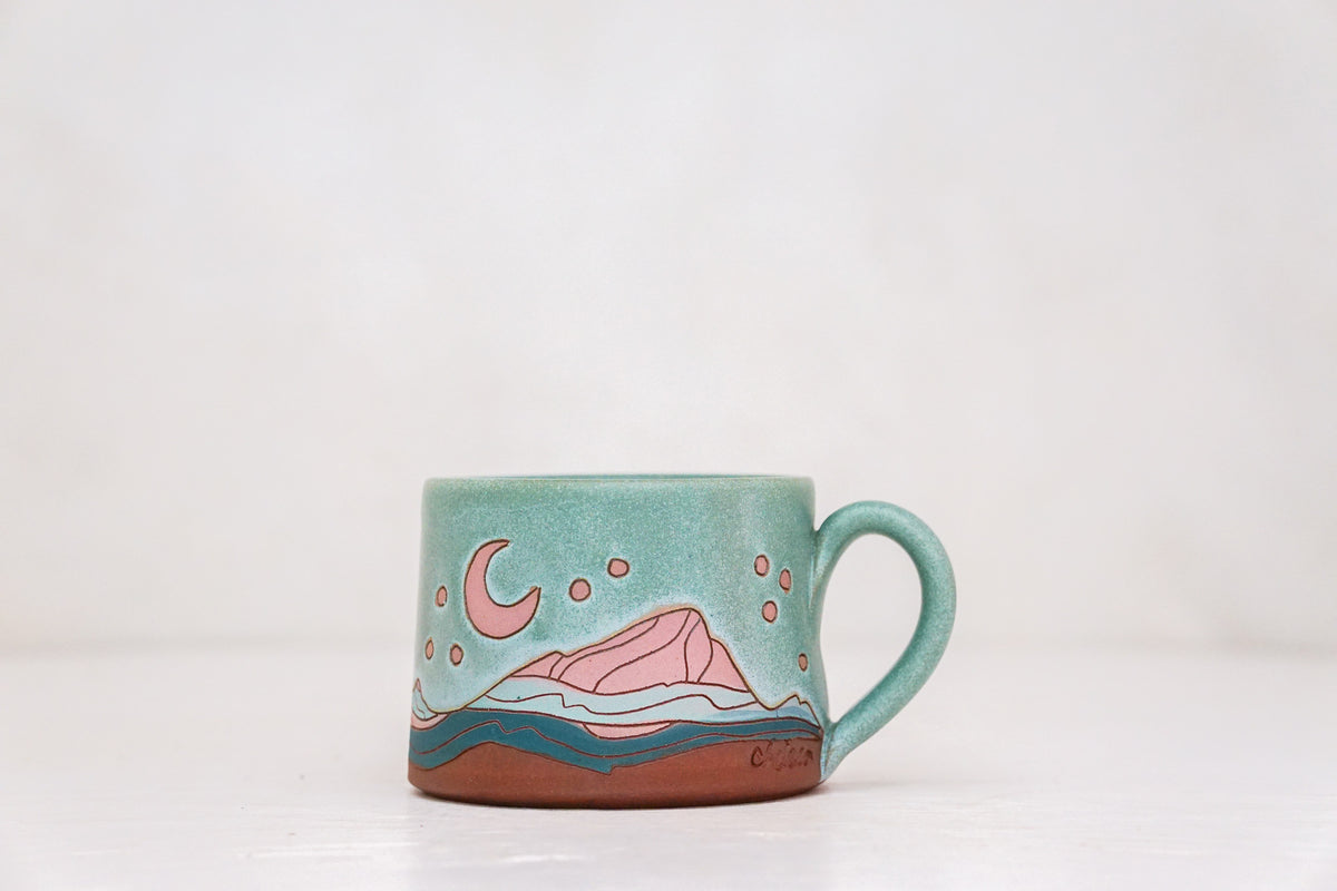 Mtn Stars Pink mug shortie in Lake