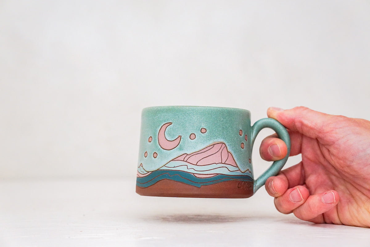 Mtn Stars Pink mug shortie in Lake