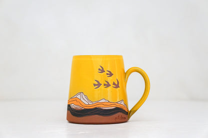 Mtn Birds OG mug in Tang