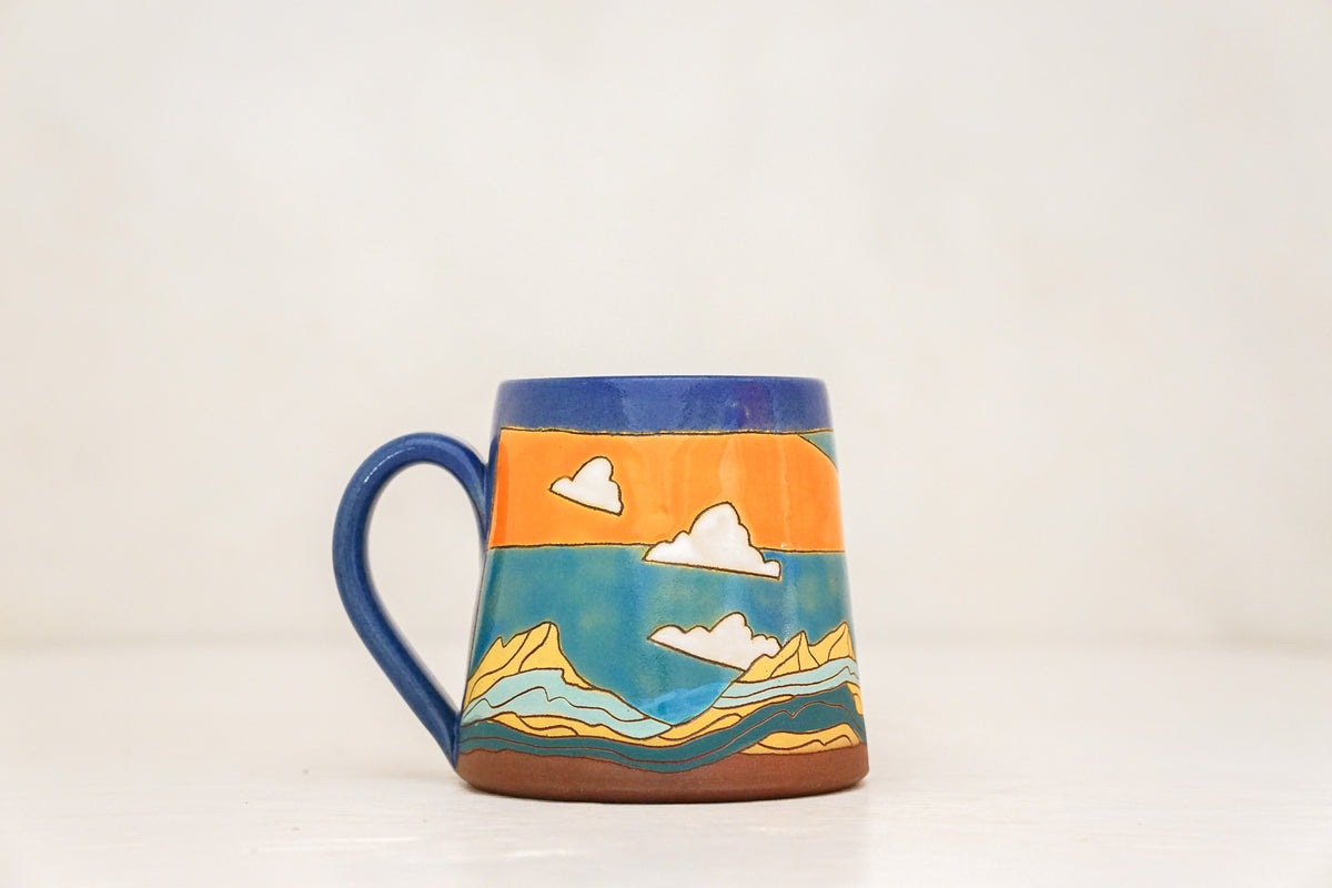 Mtn Sunburst OG mug in Flax