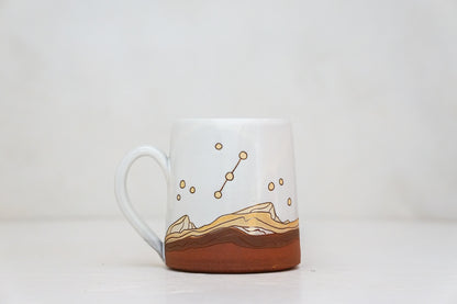 Mtn Stars OG mug in White