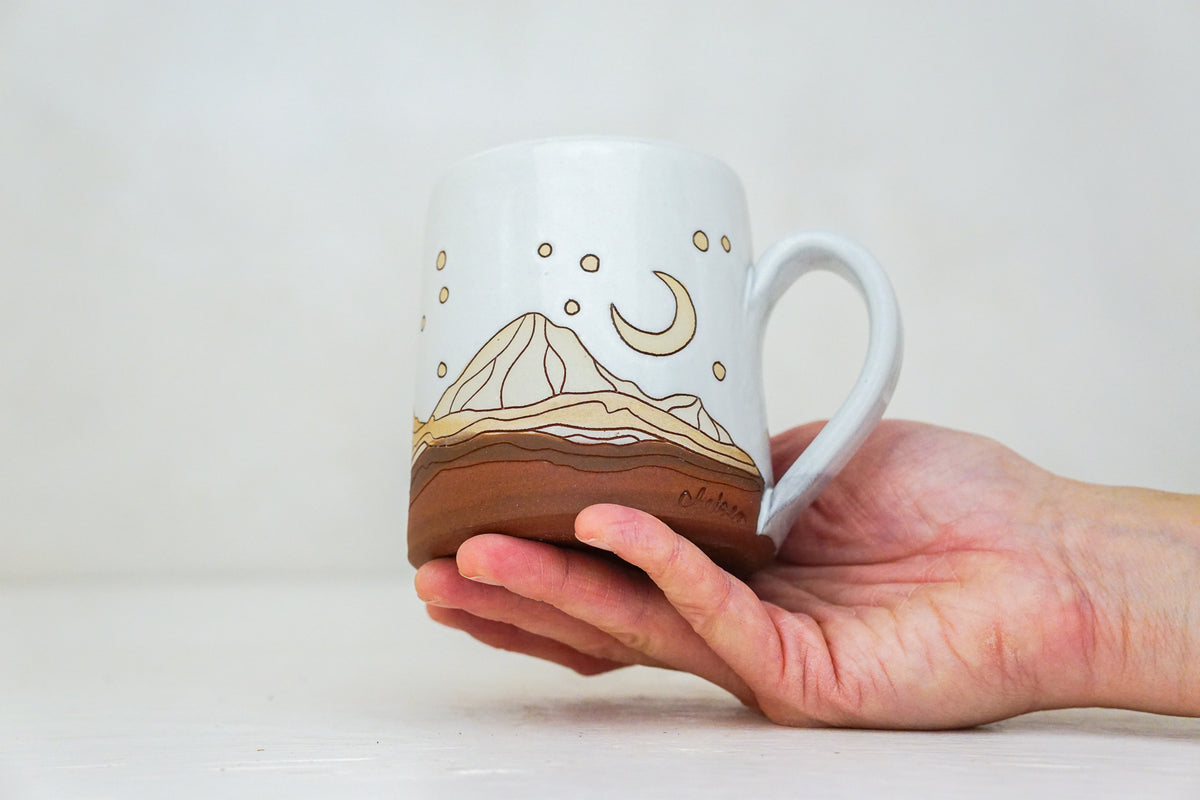 Mtn Stars OG mug in White