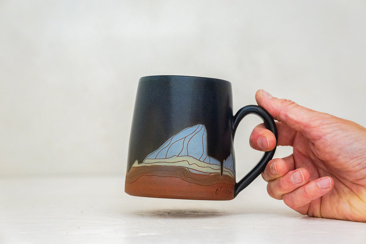 E Teton OG mug in Darby