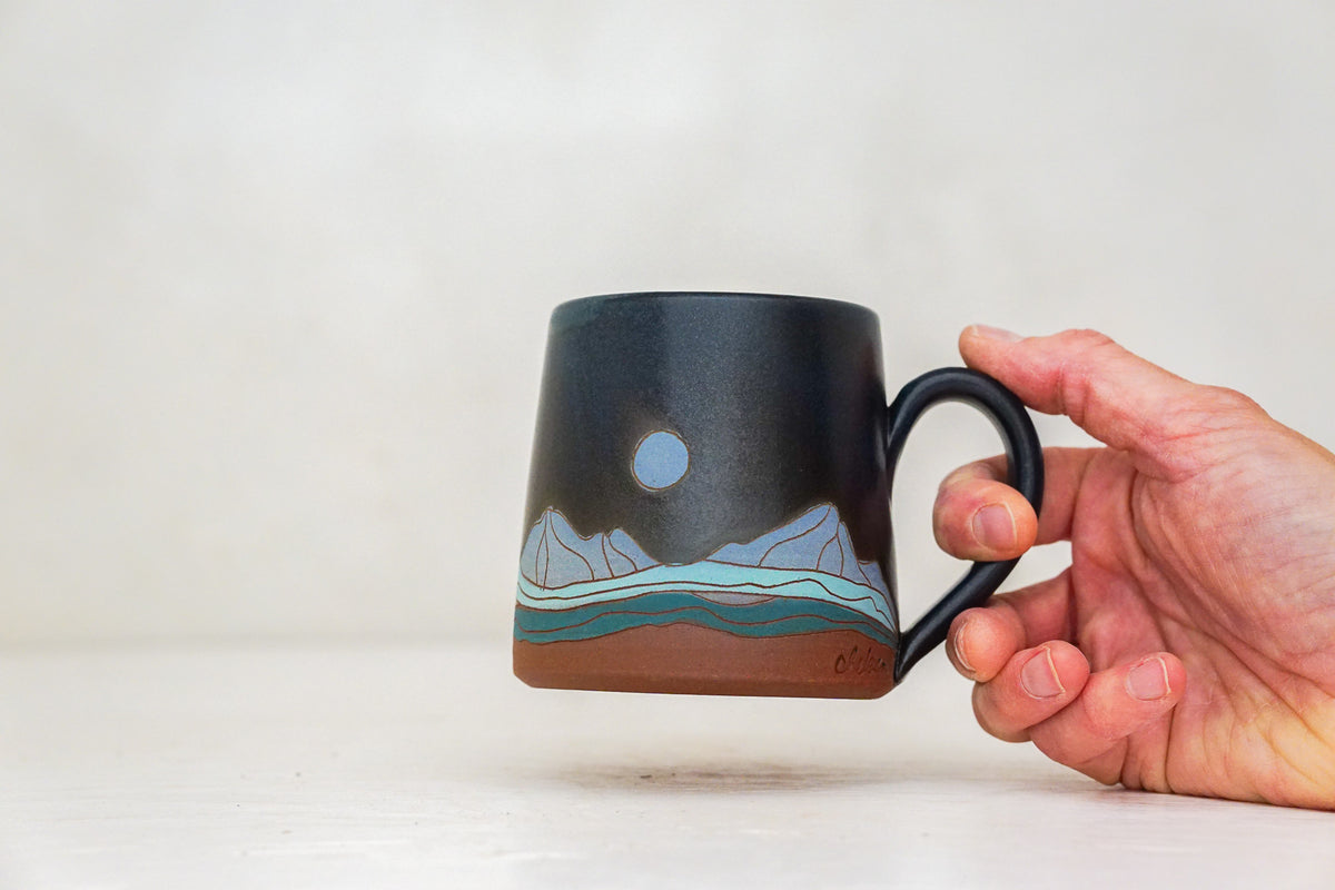 Mtn mug in Darby