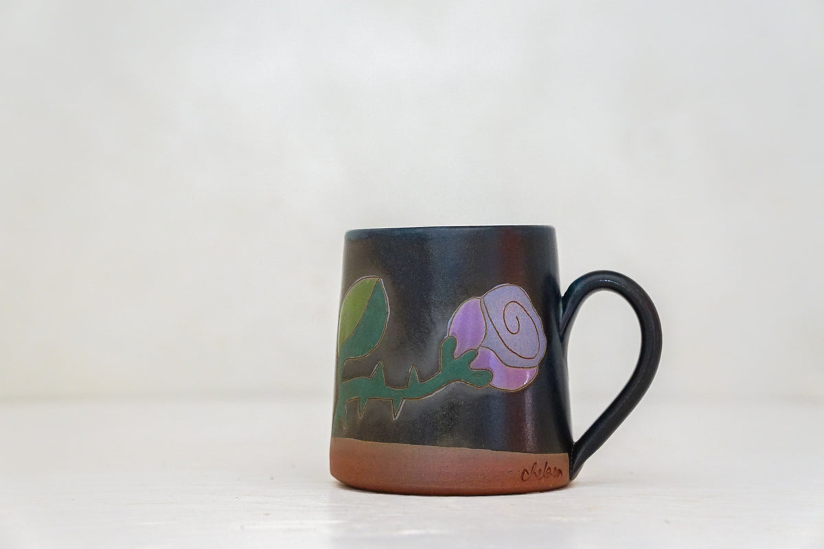 Purple Rose mug in Darby*