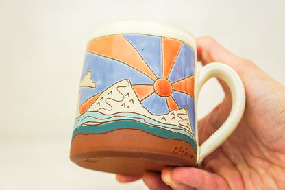 Mtn Sunburst OG mug in Bone