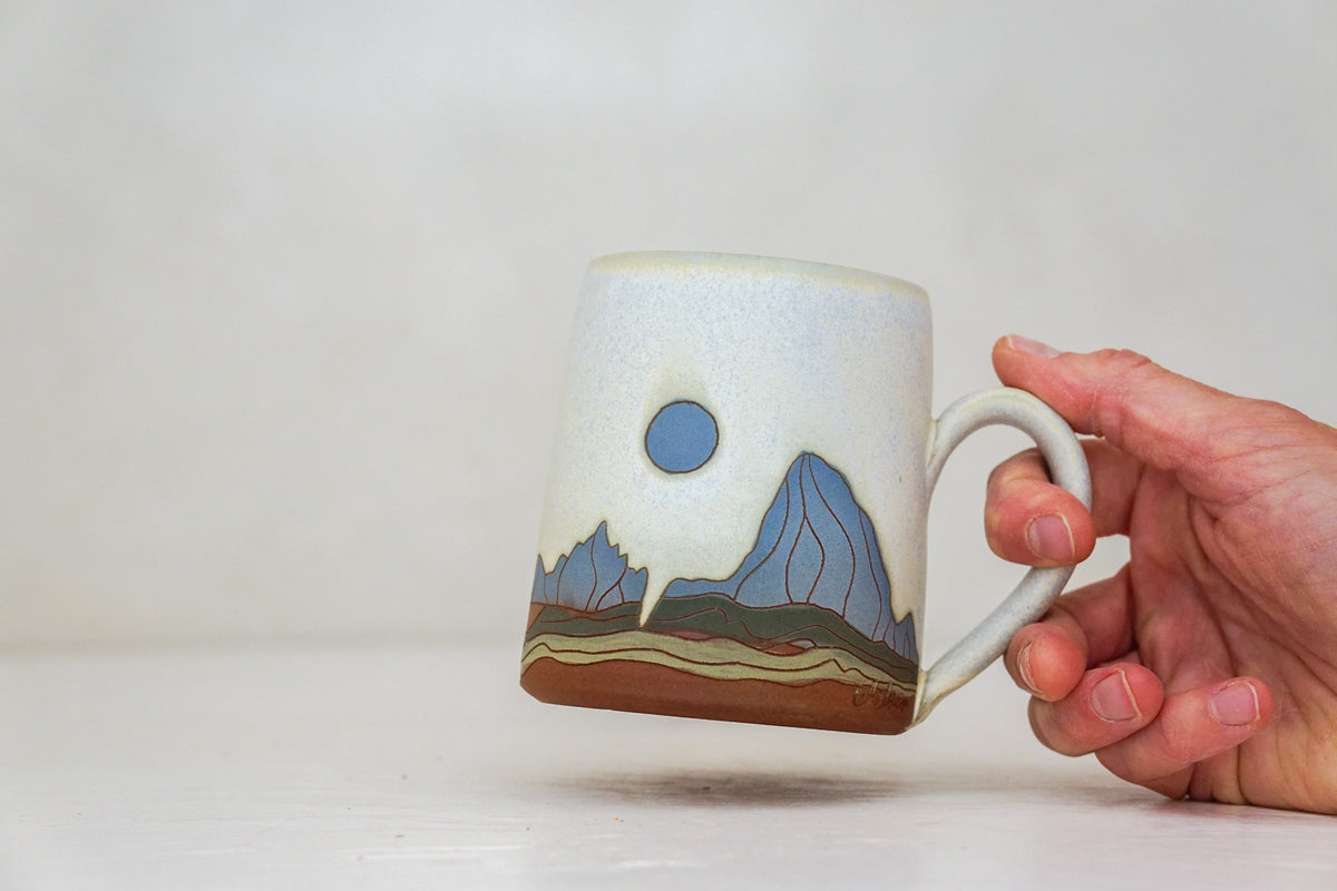 W Teton Blue OG mug In Bone