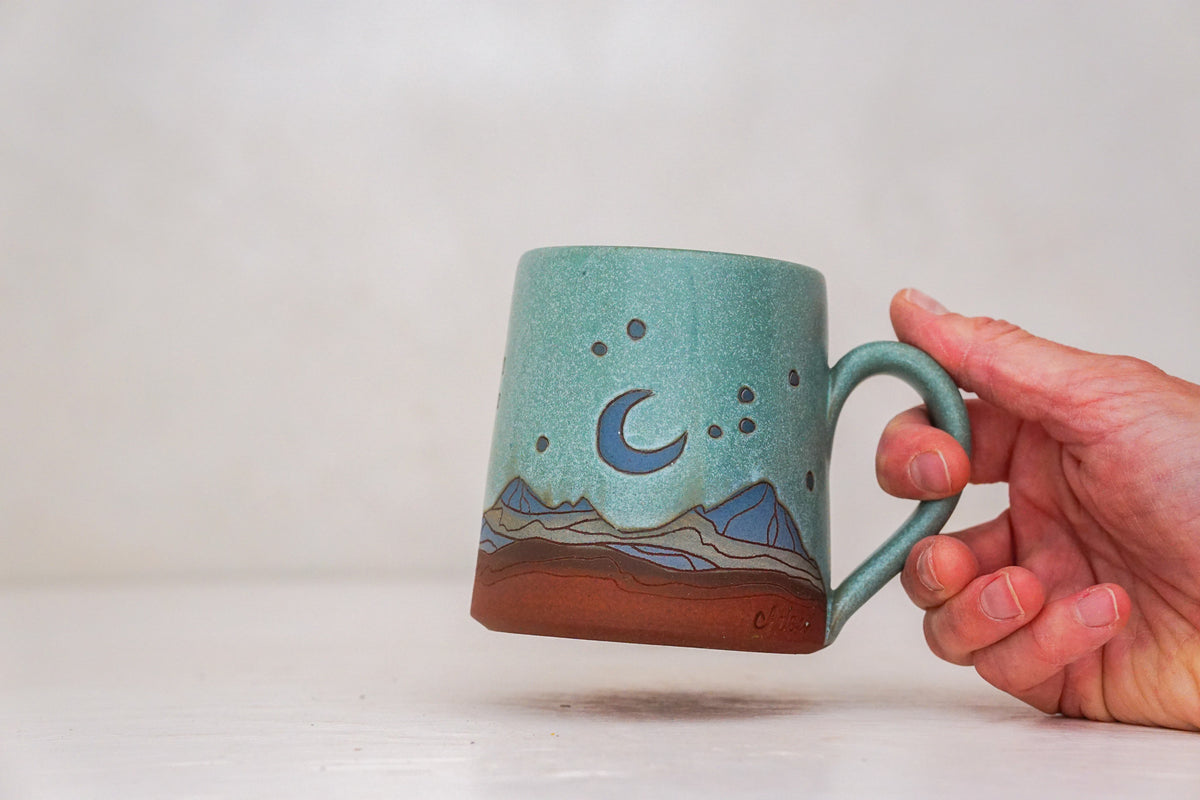 Mtn Stars OG mug In Lake