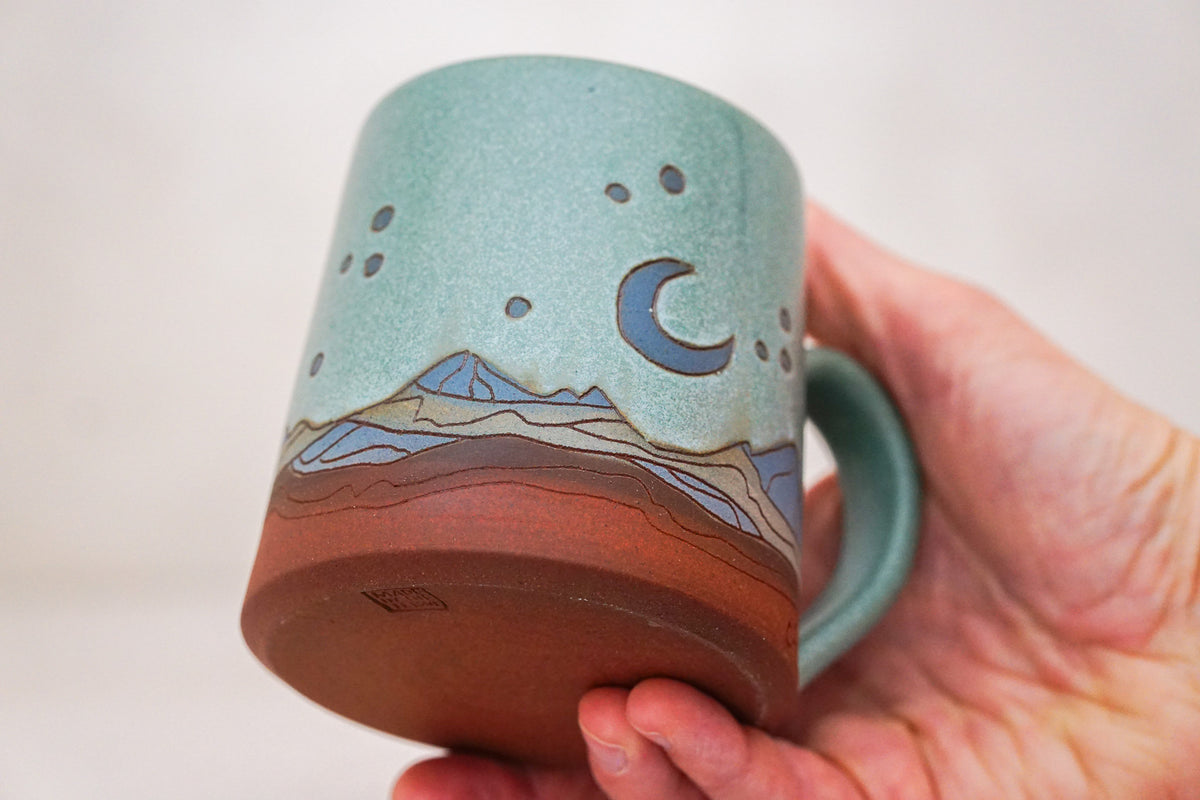 Mtn Stars OG mug In Lake