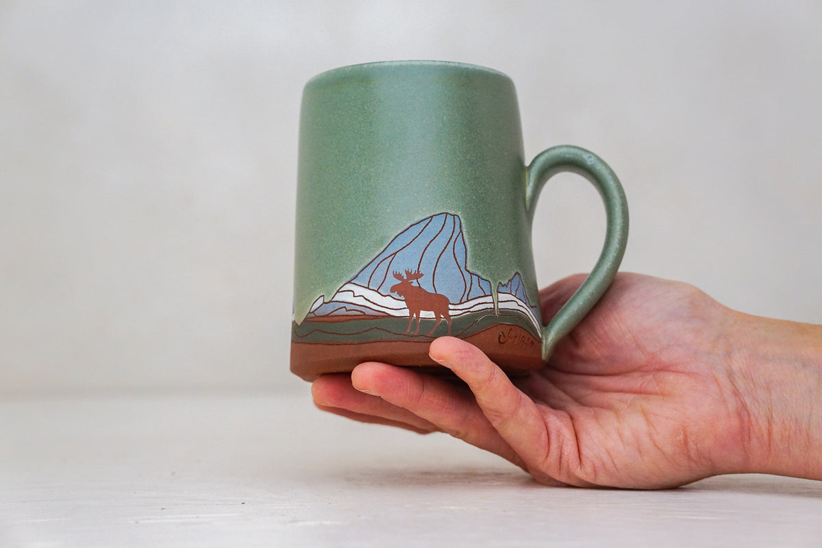 BIG E Teton Moose mug in Sage