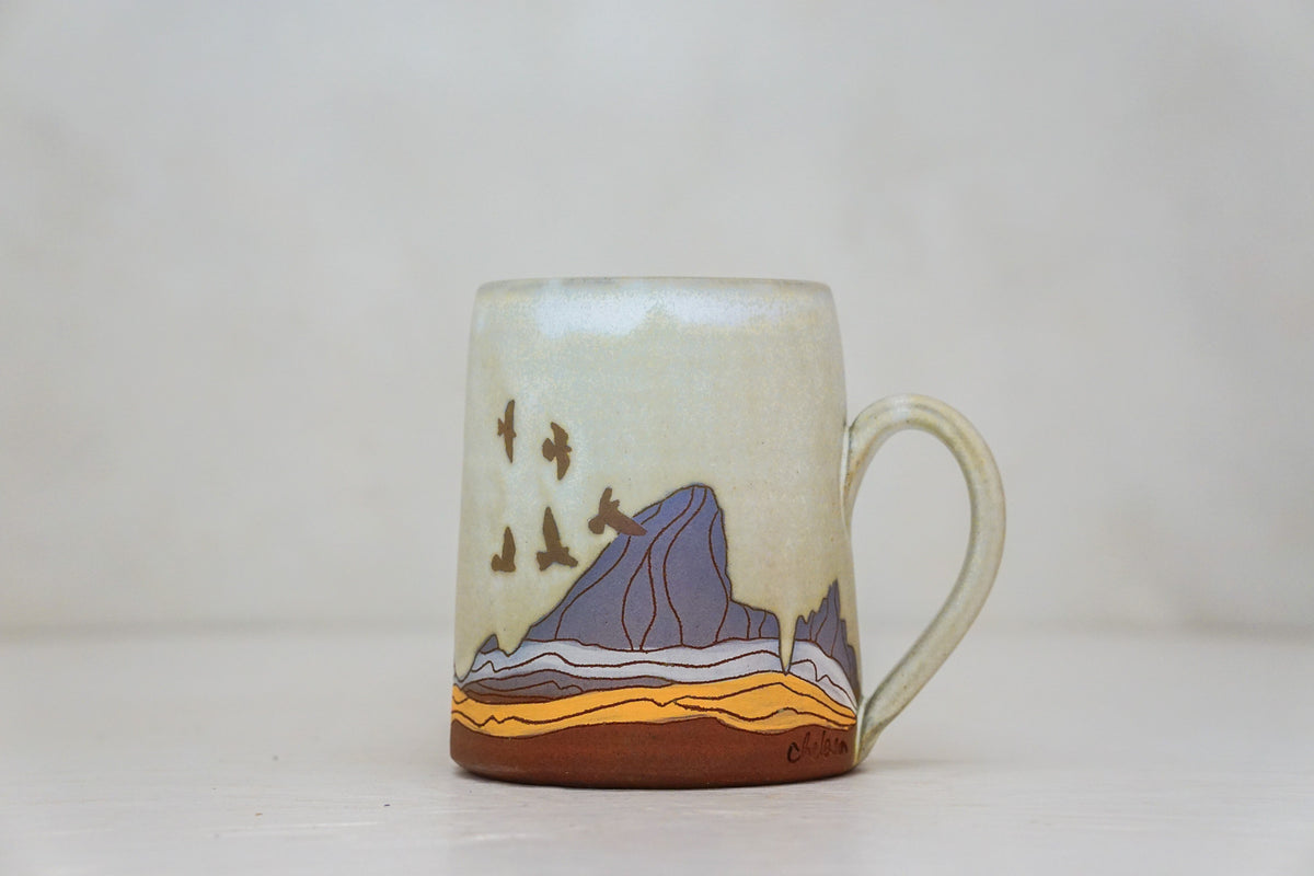 BIG E Teton Birds mug in Bone