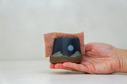 Mountain Sponge Holder in Darby