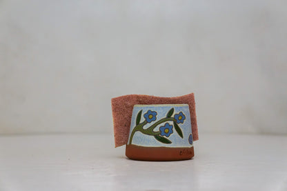 Forget-me-not Flower Sponge Holder in Bone