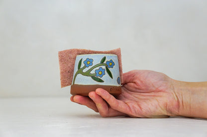 Forget-me-not Flower Sponge Holder in Bone