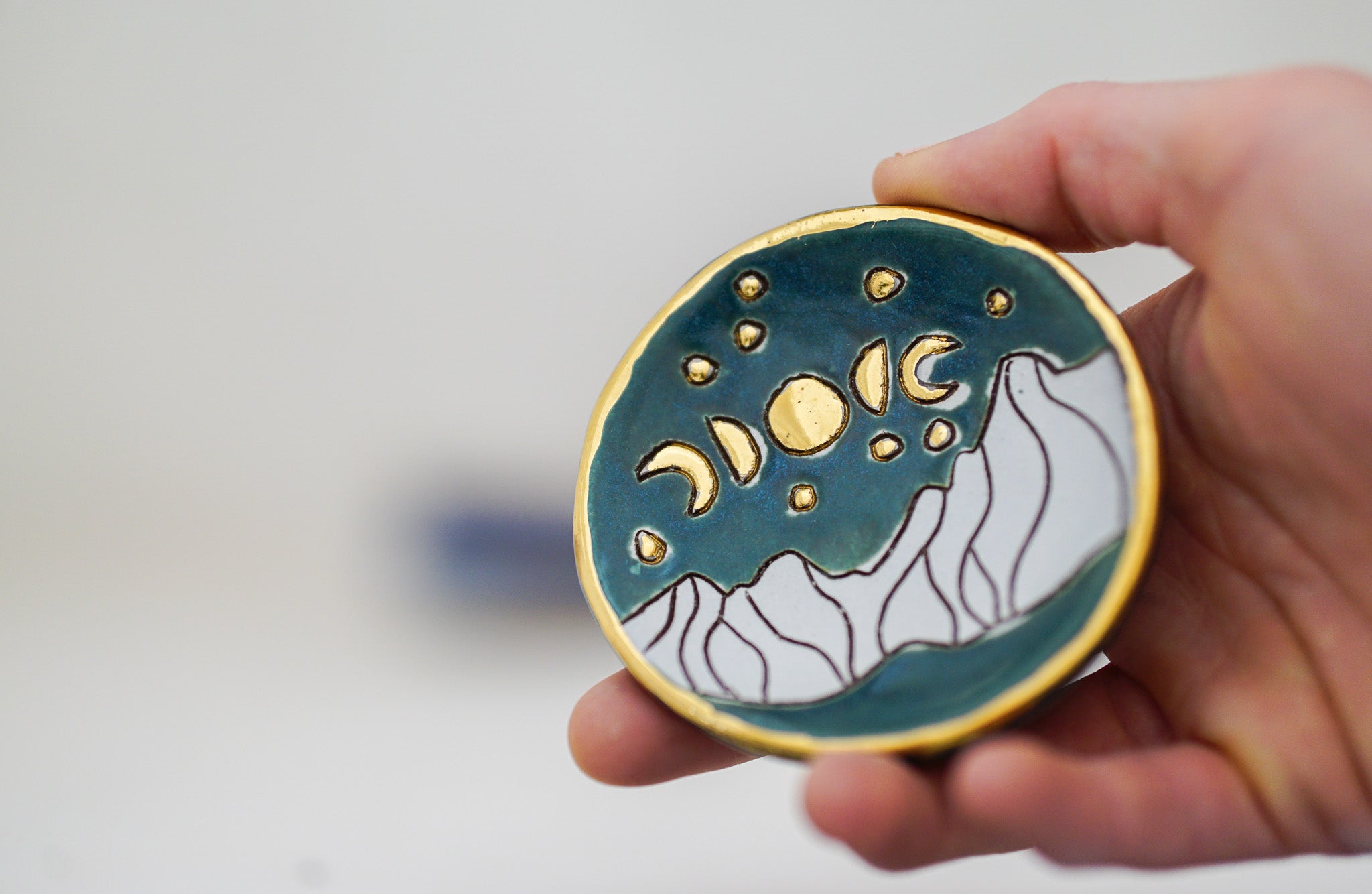 GOLD Moonphasre ring dish