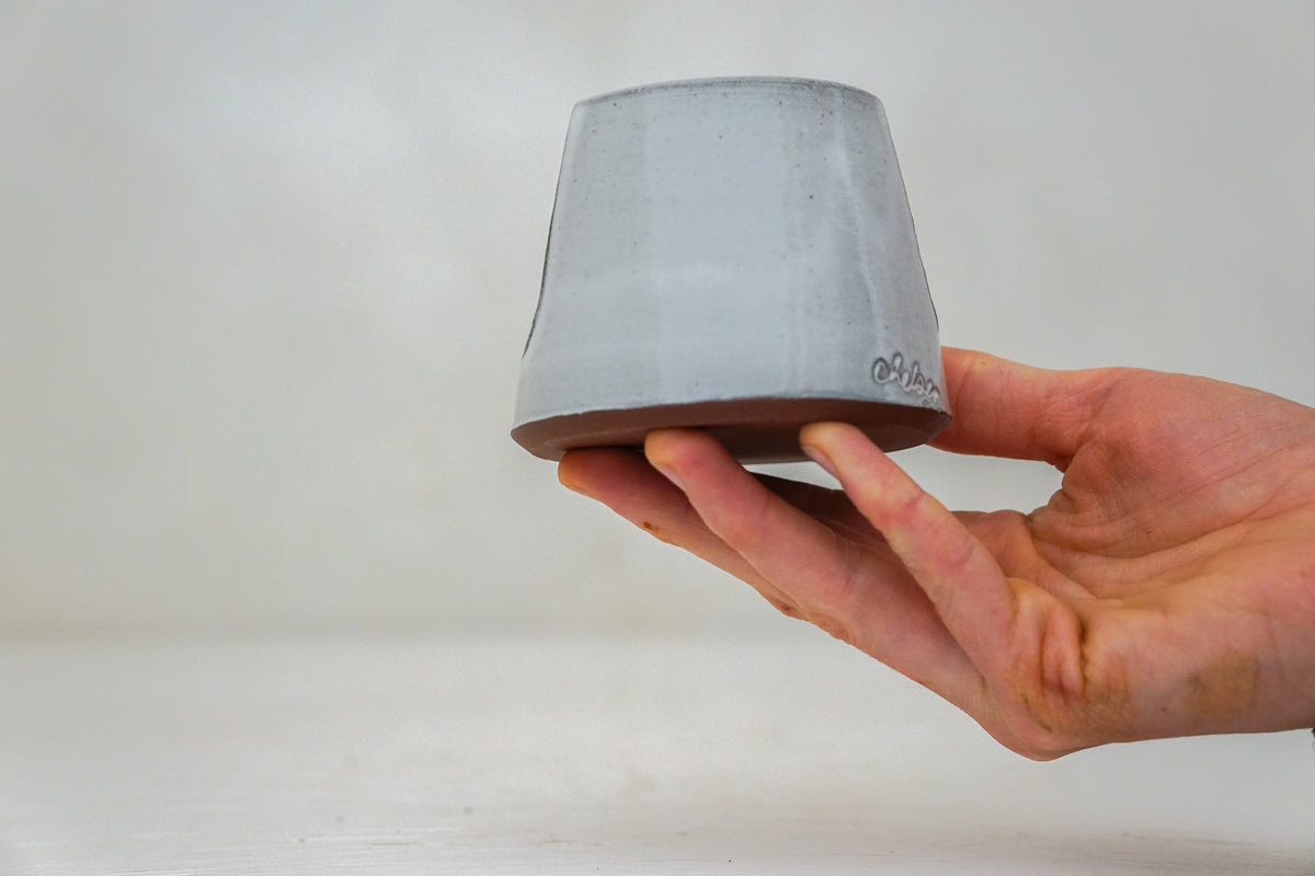 Sponge Holder in White