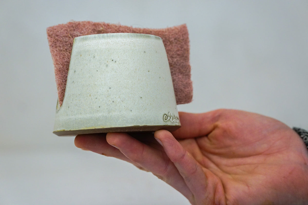 Sponge Holder in Bone