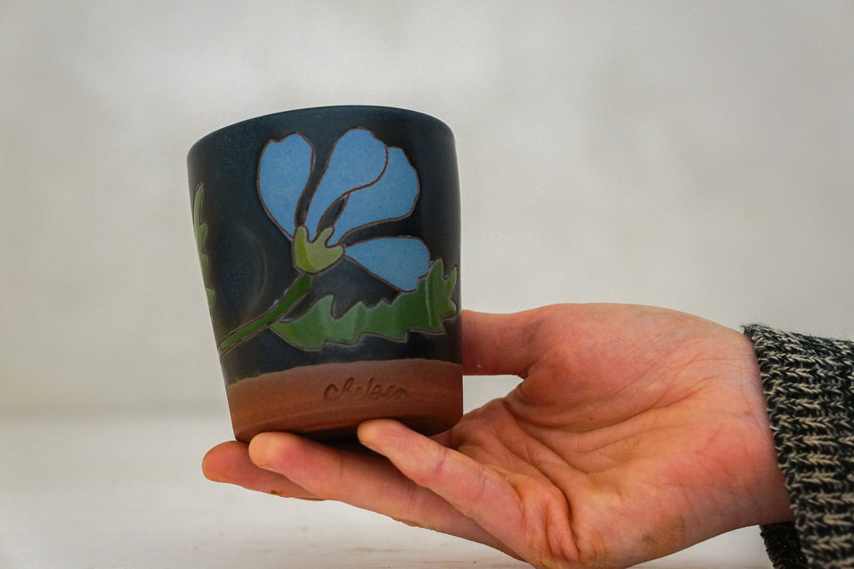 Dancing Flower cup In Darby