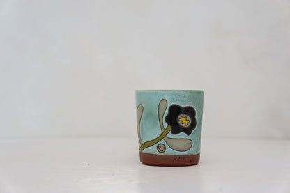 Happy Flower cup In Lake