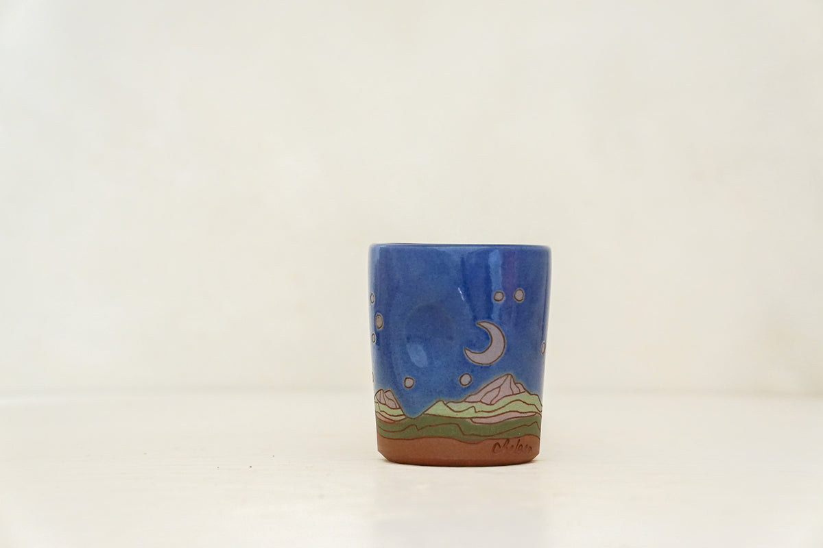 Mountain Night cup in Flax