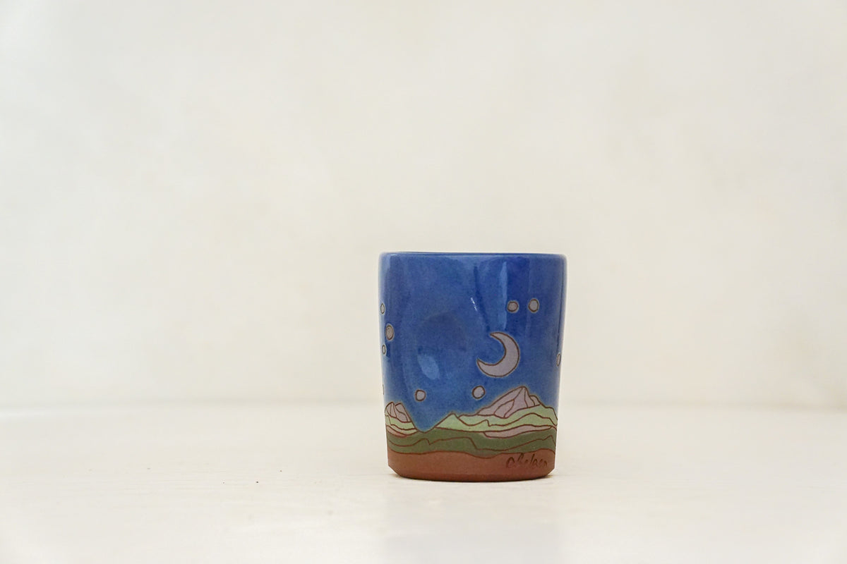 Mountain Night cup in Flax
