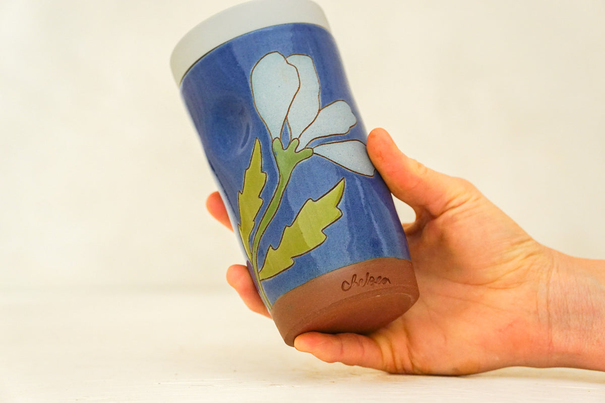 Dancing Flower Travel Cup in Flax
