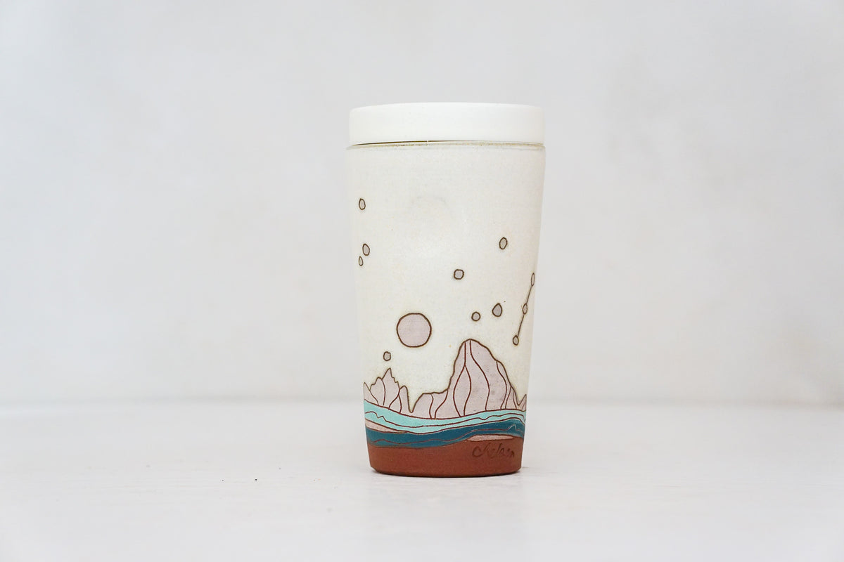 W Teton Stars Travel Cup in Bone