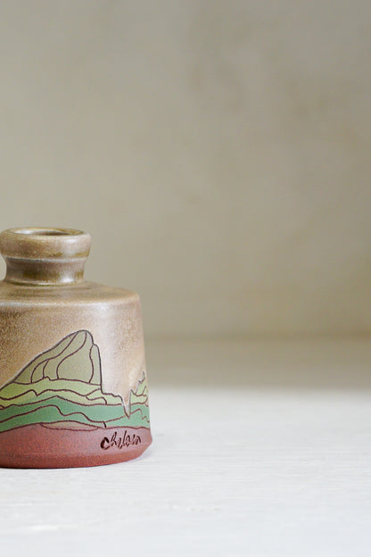 E Teton Bud Vase in Sequoia