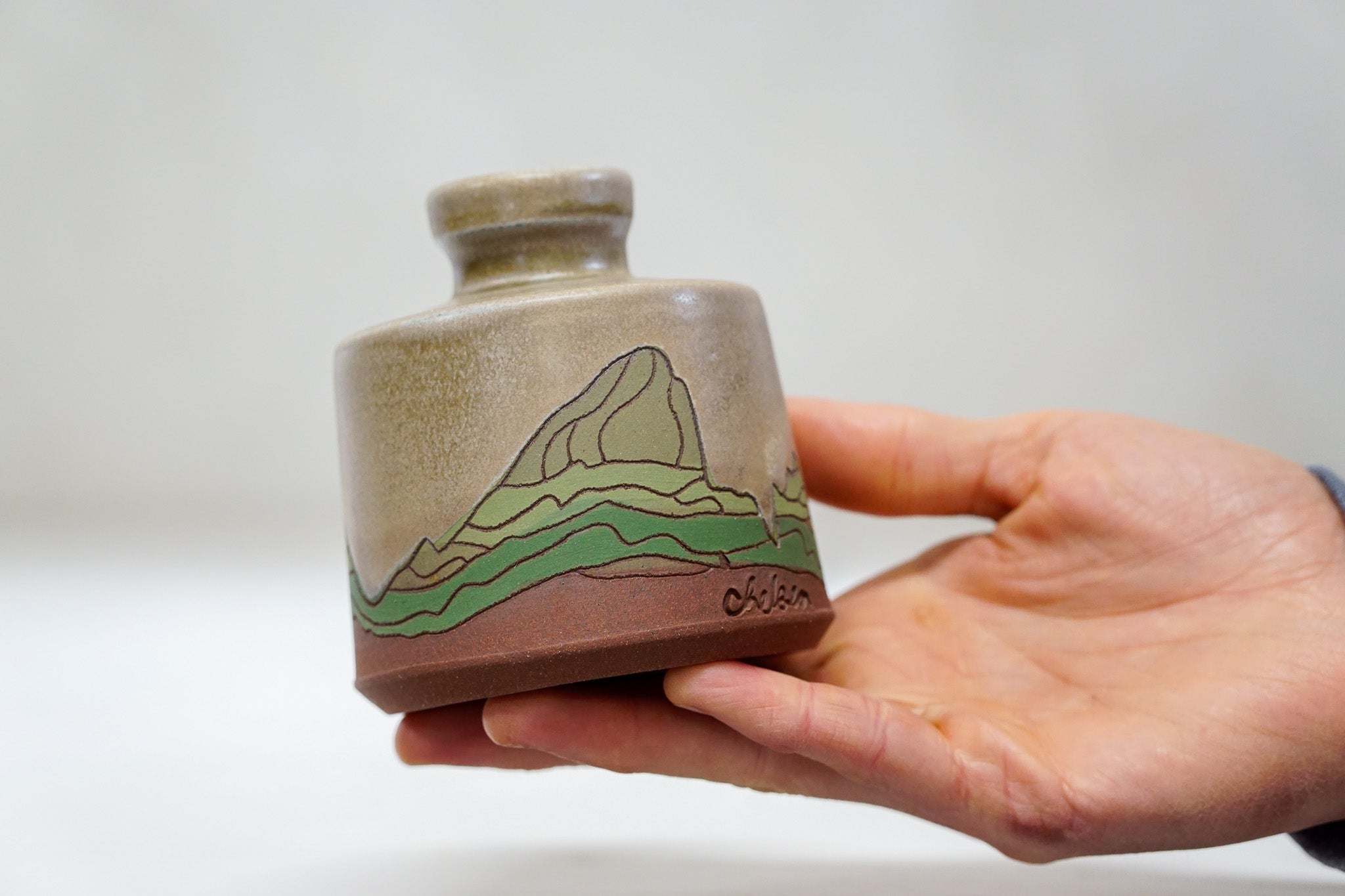 E Teton Bud Vase in Sequoia
