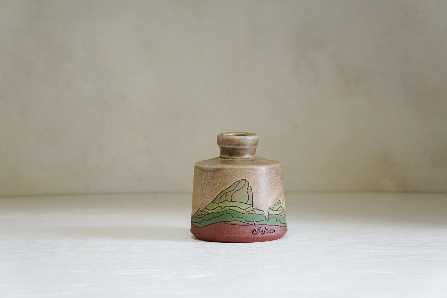 E Teton Bud Vase in Sequoia