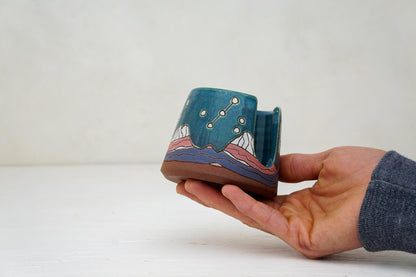 E Teton Crescent moon Sponge Holder in Huckleberry