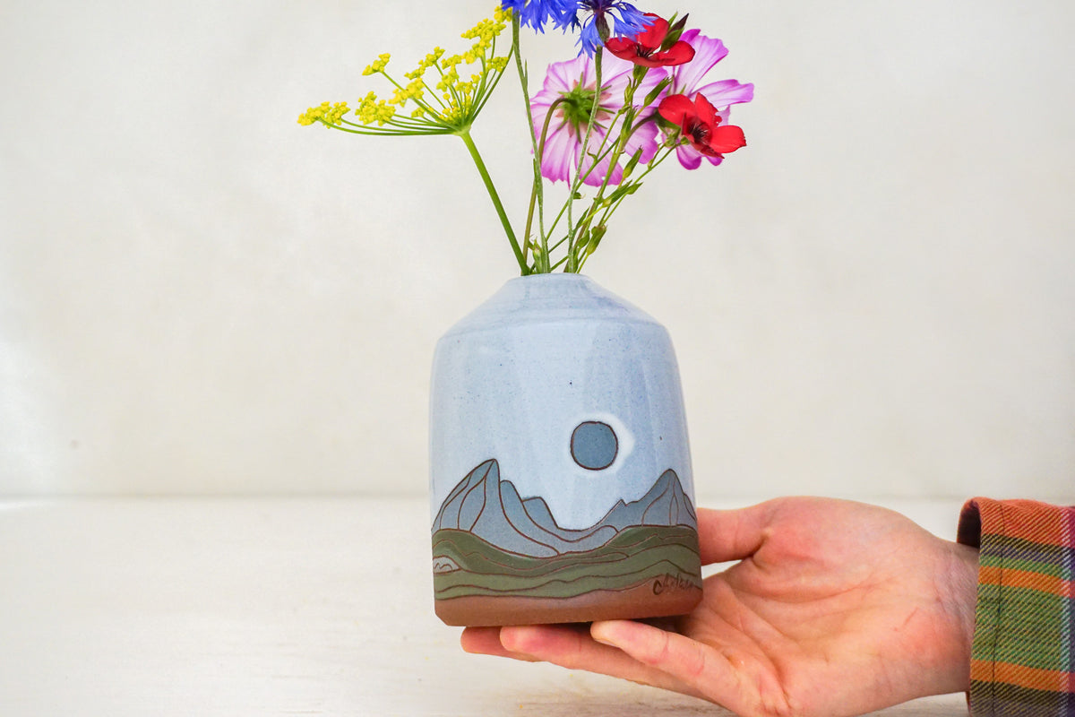 Mountain Moon Flower Vase in White