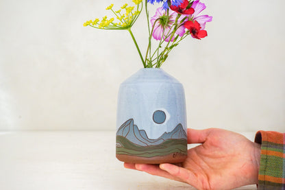 Mountain Moon Flower Vase in White