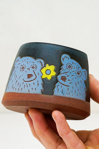 Blue Bear Sponge holder in Darby