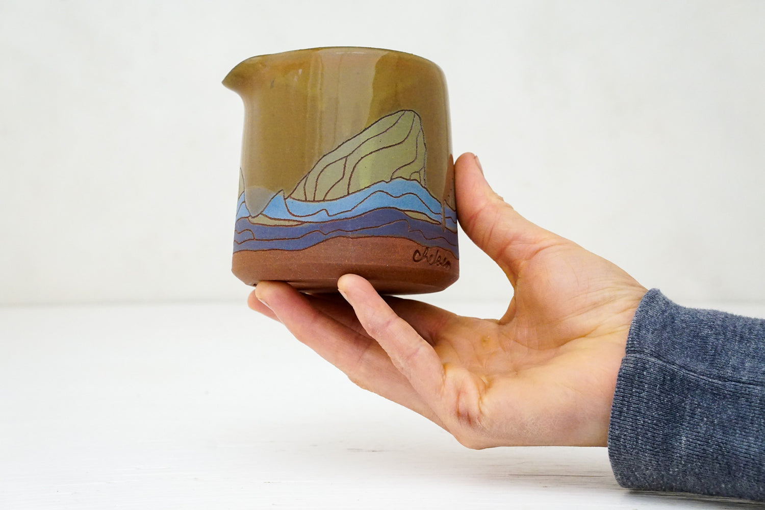 E Teton Pitcher in Ochre