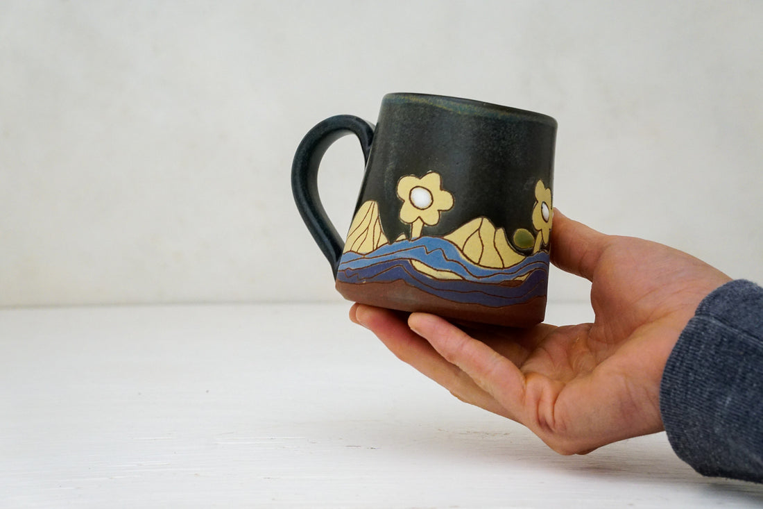 E Teton Flower Mini Mug in Darby