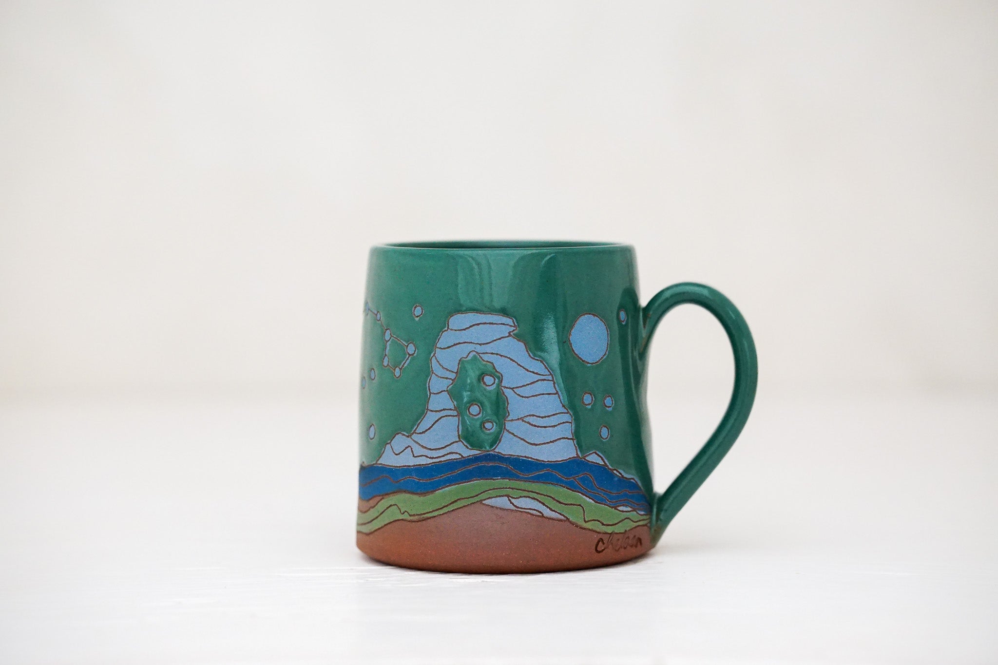 Arches Moon Tall mug in Kali Forest