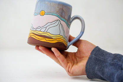 Skylines Mtn Mug in Lavender Magic