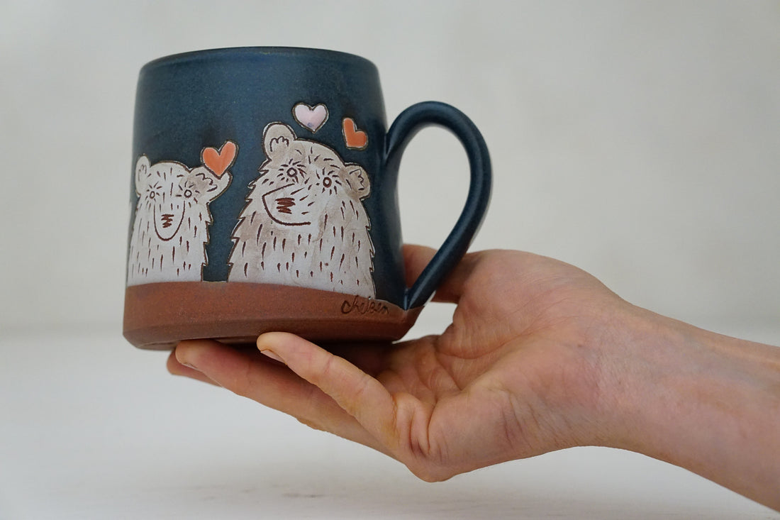 Bear hearts mug in Darby