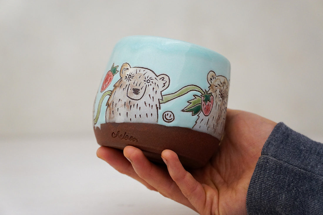 Bear Strawberry Match / Pitcher Bowl in Ira