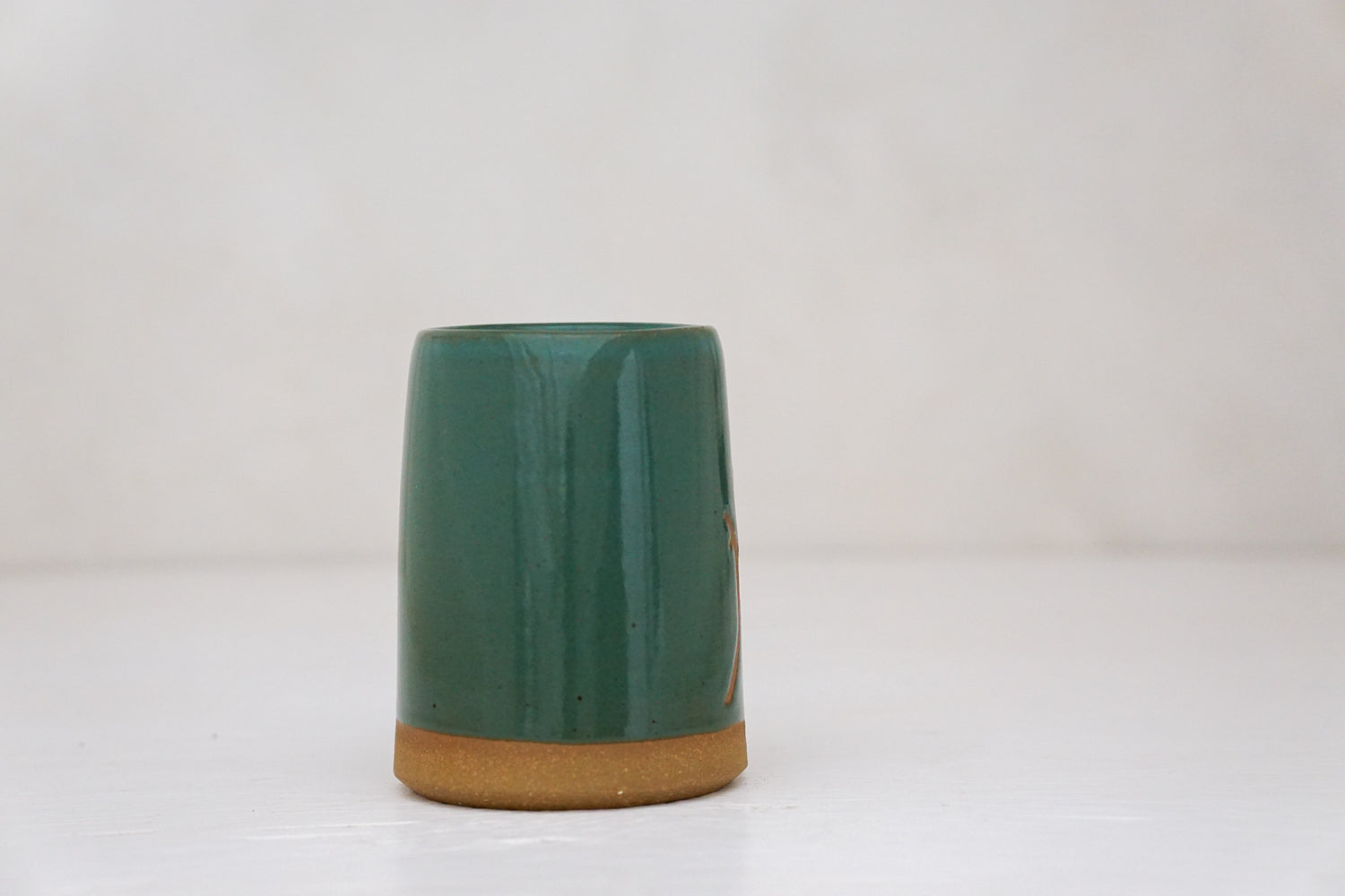 Brown clay Indian Paintbrush Cup in Kali