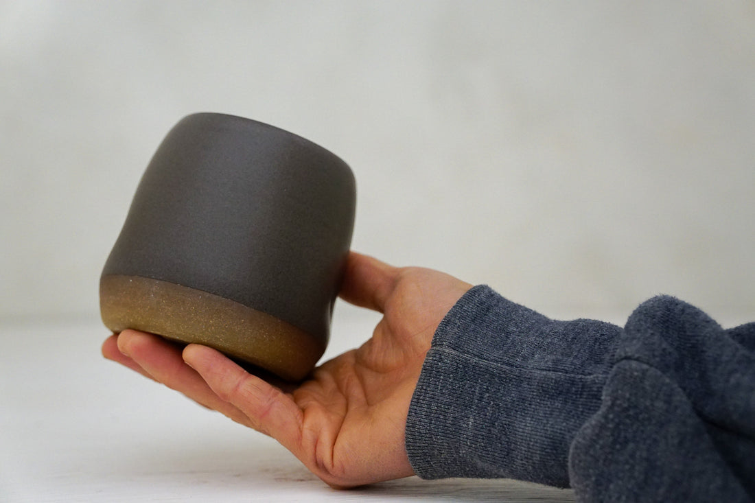 Brown clay Cup in Mocha
